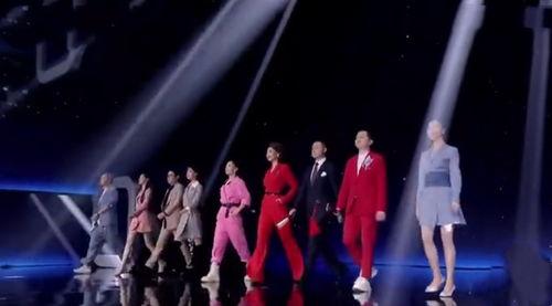 三人走秀爆料视频在线观看,三人走秀爆料视频精彩瞬间回顾  第3张